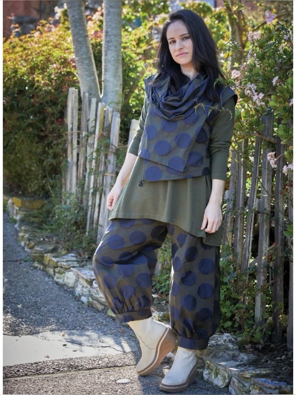 Bryn Walker,  Pennie Vest, Dots
